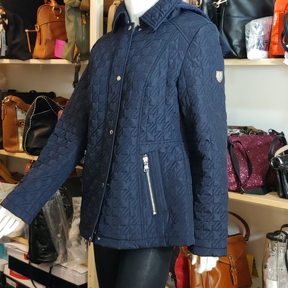 BNWT VINCE CAMUTO WOMEN'S QUILTED JACKET US SMALL - Picture 4 of 14